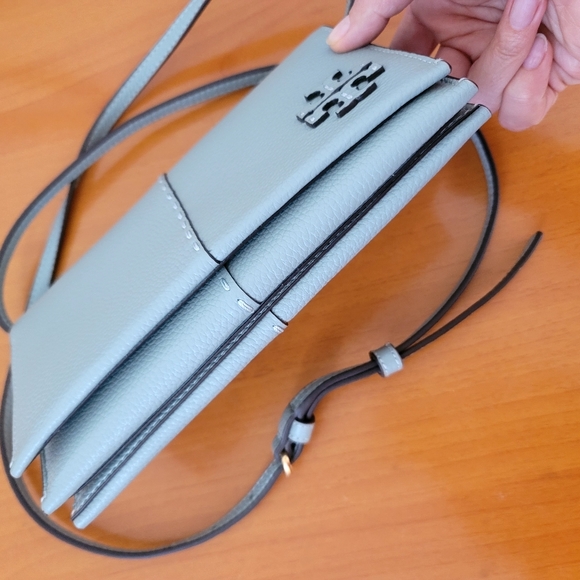 Tory BurchMcGraw Wallet Crossbody  Bag - Picture 4 of 9